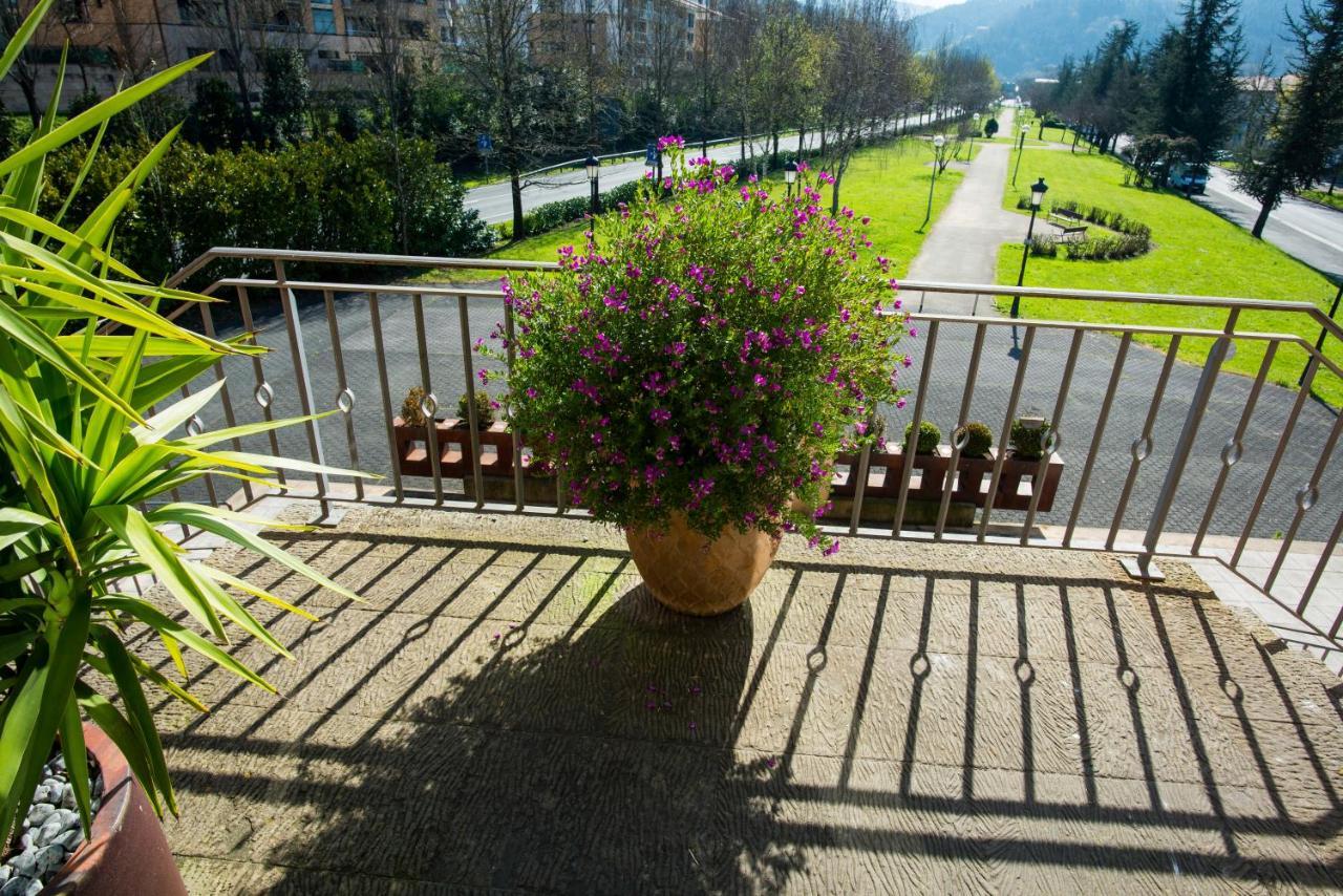 Hotel Palacio Atxega Usurbil Luaran gambar